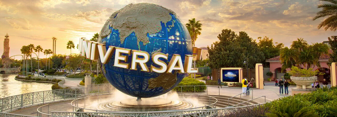 Universal_Banner-Globe.jpg